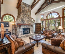 Boulder Ridge Retreat Luxurious Home Fantastic Location