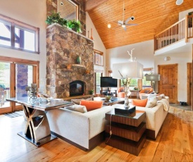 Breck Haven 7 BDR Estate with Expansive Mt Quandary Views