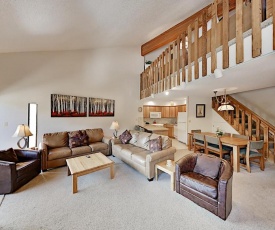 Breckenridge Condo with Pool, Hot Tub & Slope Views condo