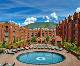 Aspen St. Regis 2 Bedroom Residence Club Condo, 5-Star