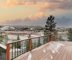 Geothermal Getaway - Hot Tub, Wraparound Deck home