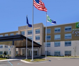 Holiday Inn Express & Suites - Brighton South - US 23, an IHG Hotel