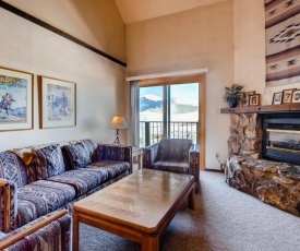 Unique, Mountain 4 Br Condo Condo