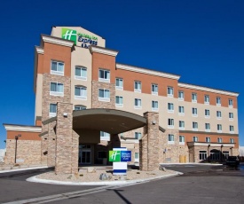 Holiday Inn Express and Suites Denver East Peoria Street, an IHG Hotel