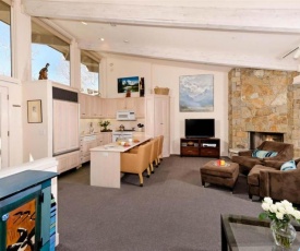 Standard Three Bedroom - Aspen Alps #406