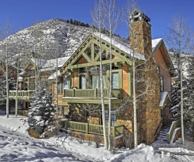 Ski-In and Out Townhome with Hot Tub by Arrow Bahn Lift!