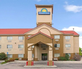 Days Inn by Wyndham Englewood Denver Tech Center