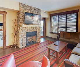 New Listing! Upscale Ski Condo at Trailhead Lodge condo