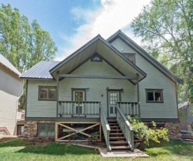 Mountain House East by Alpine Lodging Telluride