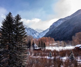 Mountain Meadow Retreat