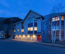 Sundance Condos 202 by Alpine Lodging Telluride