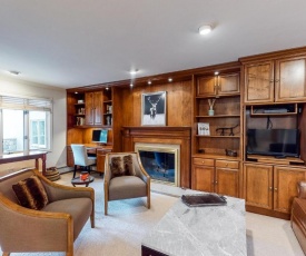 Chic Vail Village Condo