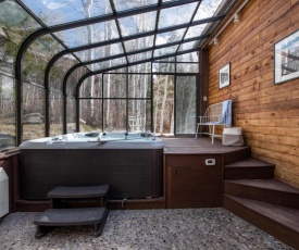 Condor - Gorgeous Mountain Home w Hot Tub & Sauna