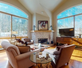 Gorgeous home in Quiet East Vail