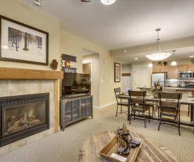 Base Village Ski In-Out Luxury Condo #3129 Huge Hot Tub & Great Views - FREE Activities & Equipment Rentals Daily