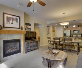 Base Village Ski In-Out Luxury Condo #3133 Huge Hot Tub & Great Views - FREE Activities & Equipment Rentals Daily