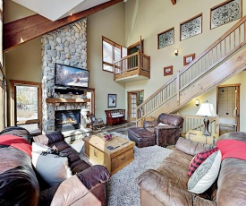 Mountainside Condo with Deck, Fireplace & Hot Tub condo