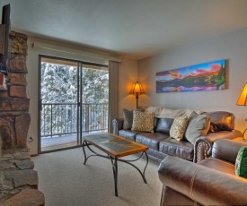 Winter Park Condo with Hot Tubs, 3 Mi to Ski Resort!