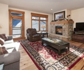 River Run Village, 2 Bed Condo at Lone Eagle Lodge, Ski-in Ski-out