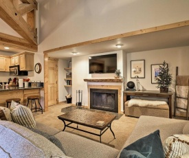 Rustic Condo with Views Shuttle to Keystone Slopes!