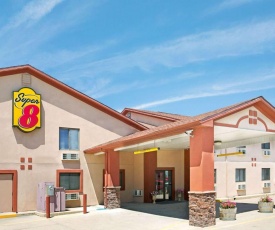 Super 8 by Wyndham Longmont/Del Camino