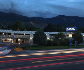 Salida Inn & Monarch Suites