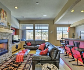 Modern Silverthorne Townhome with Hot Tub and Mtn Views