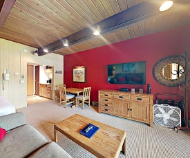 Timberline Condominium Studio Unit 216